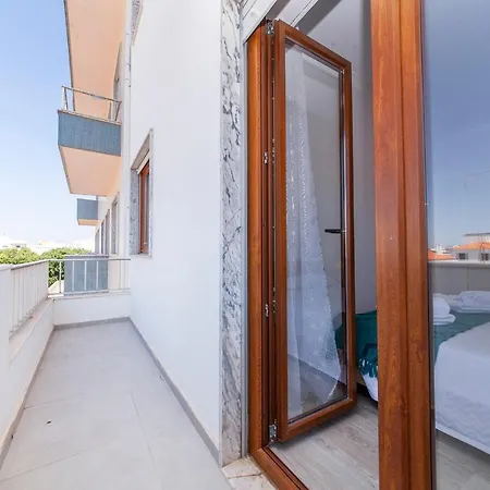 C09 - 3 Bed Apartment Portimão