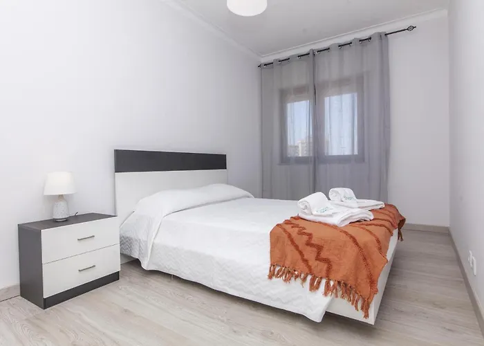 C09 - 3 Bed Apartament *