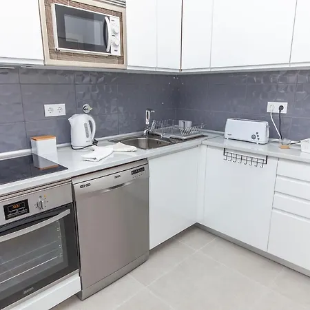 C09 - 3 Bed Portimão