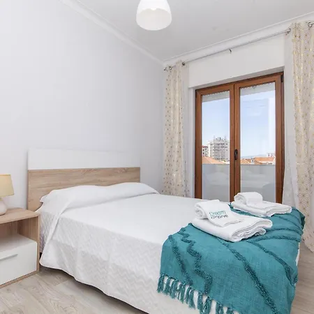C09 - 3 Bed דירה פורטימאו