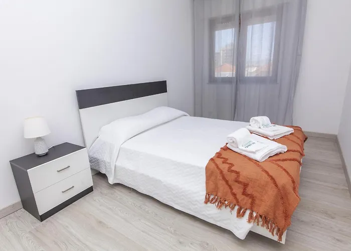 C09 - 3 Bed Apartamento