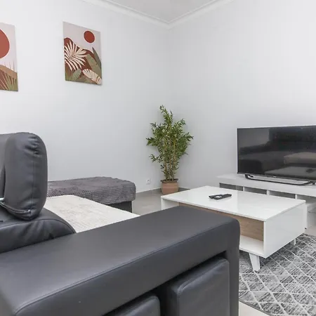 C09 - 3 Bed